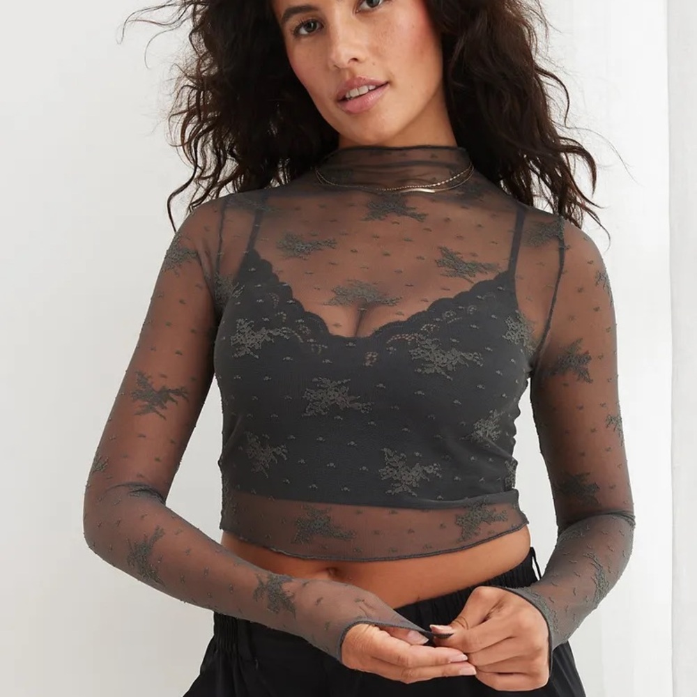 Aerie Level Up Lace Layering shirt